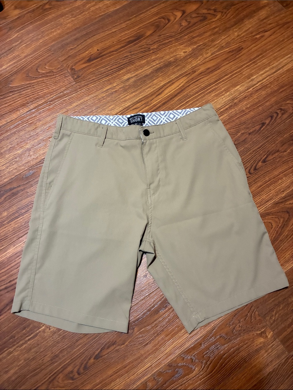 Short Pro Flat-Front Khaki Men’s Shorts by